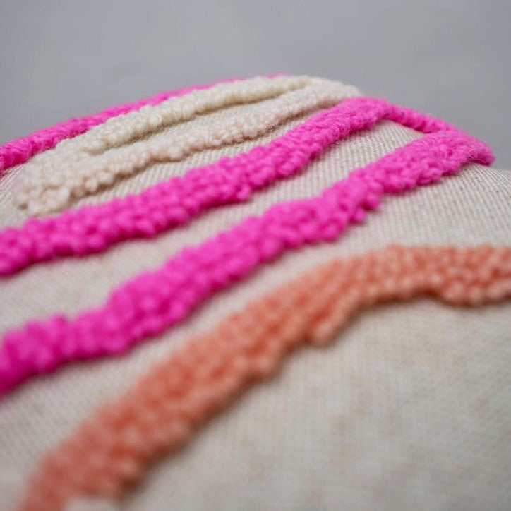 Handgetuftetes Kissen "Neon Forms"